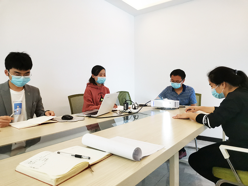 神雕智能網(wǎng)絡(luò)運(yùn)營部成員(部分) 神雕智能網(wǎng)絡(luò)運(yùn)營部成員(部分)